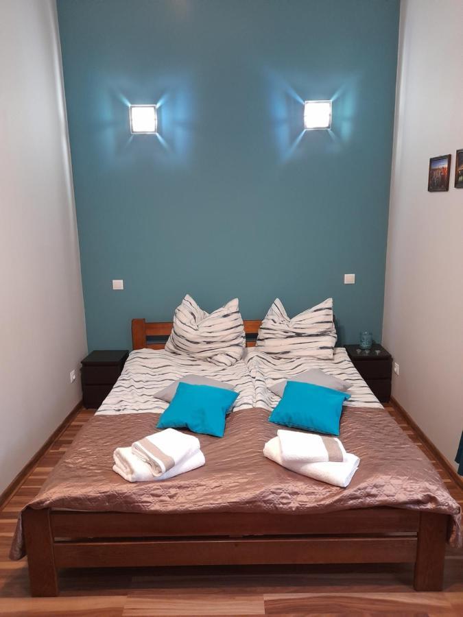 Ferienwohnung Mieszkanie Z Widokiem Na Park -Cieplice Slaskie Zdroj Jelenia Góra Exterior foto